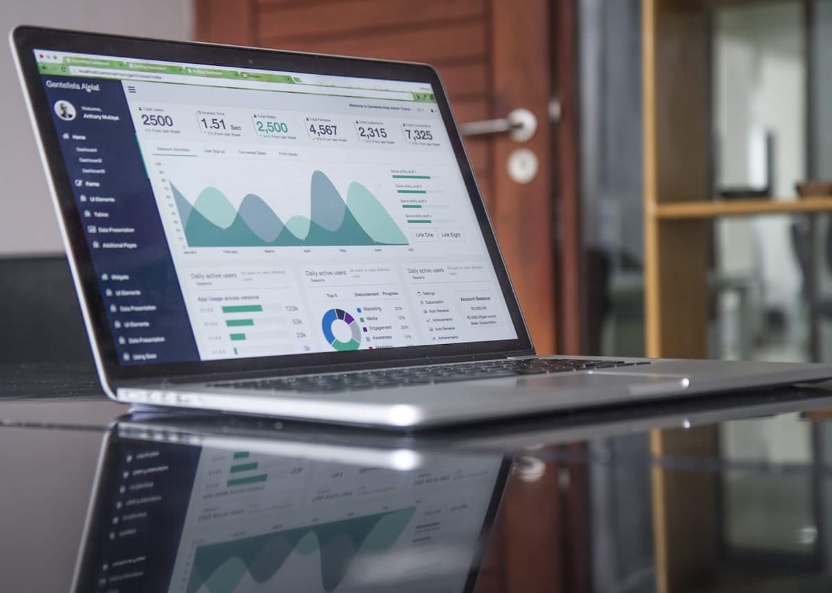 Cómo elegir el mejor software de facturación para tu negocio en 2025